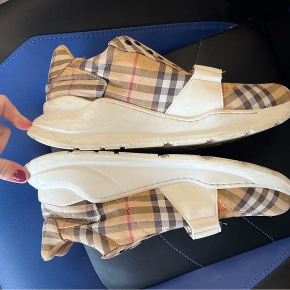 BURBERRY Regis Check Trainer Sneakers size 10 - Picture 5 of 7